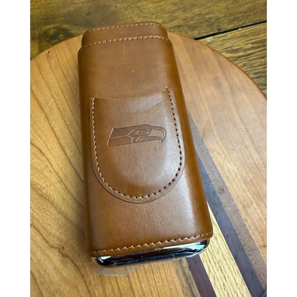 Seattle Seahawks 2 Cigar Case Brown Cedar Lined Telescoping Travel Holder